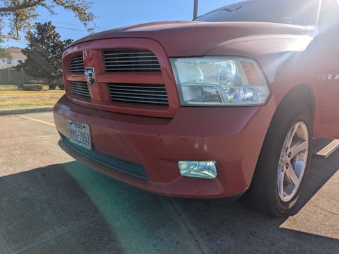 Used 2010 Dodge Ram 1500 Truck Sport image 24