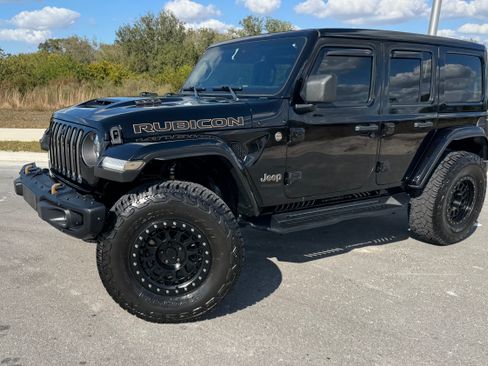 Used 2021 Jeep Wrangler Unlimited Rubicon w/ Trailer Tow Package image 16