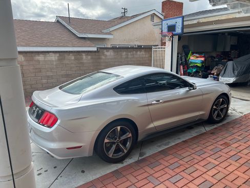 Used 2015 Ford Mustang Coupe w/ Equipment Group 051A image 3