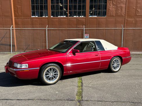 Used 2002 Cadillac Eldorado Touring w/ Preffered Equipment Group image 12