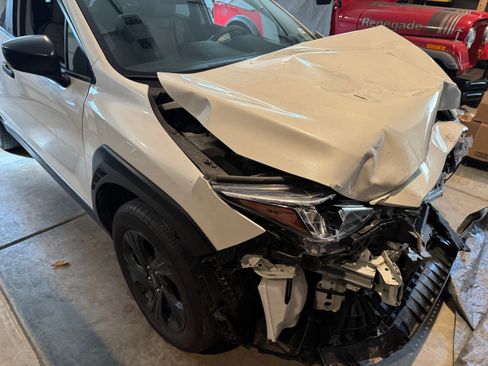 Used 2024 Subaru Crosstrek 2.0i image 13