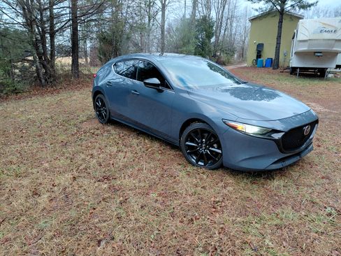 Used 2021 MAZDA MAZDA3 AWD 2.5 Turbo Hatchback image 2