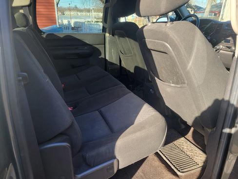 Used 2011 GMC Sierra 1500 SLE w/ Power Tech Package image 15