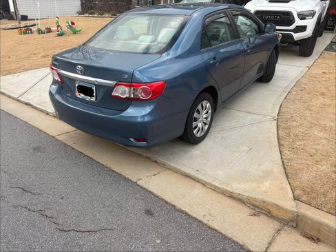 Used 2013 Toyota Corolla L image 13