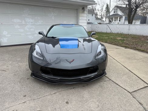Used 2017 Chevrolet Corvette Grand Sport w/ Z07 Performance Package image 2