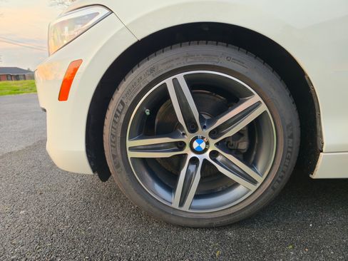 Used 2017 BMW 230i Coupe image 16