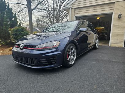 Used 2015 Volkswagen GTI SE w/ Lighting Package (SEL)