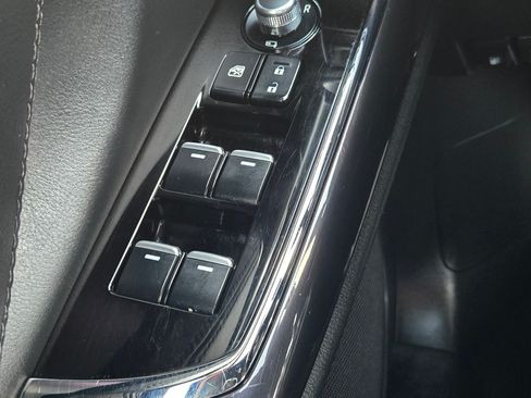 Used 2019 MAZDA CX-9 Grand Touring image 18