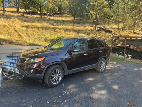 Used 2011 Kia Sorento EX w/ Premium Pkg image 1