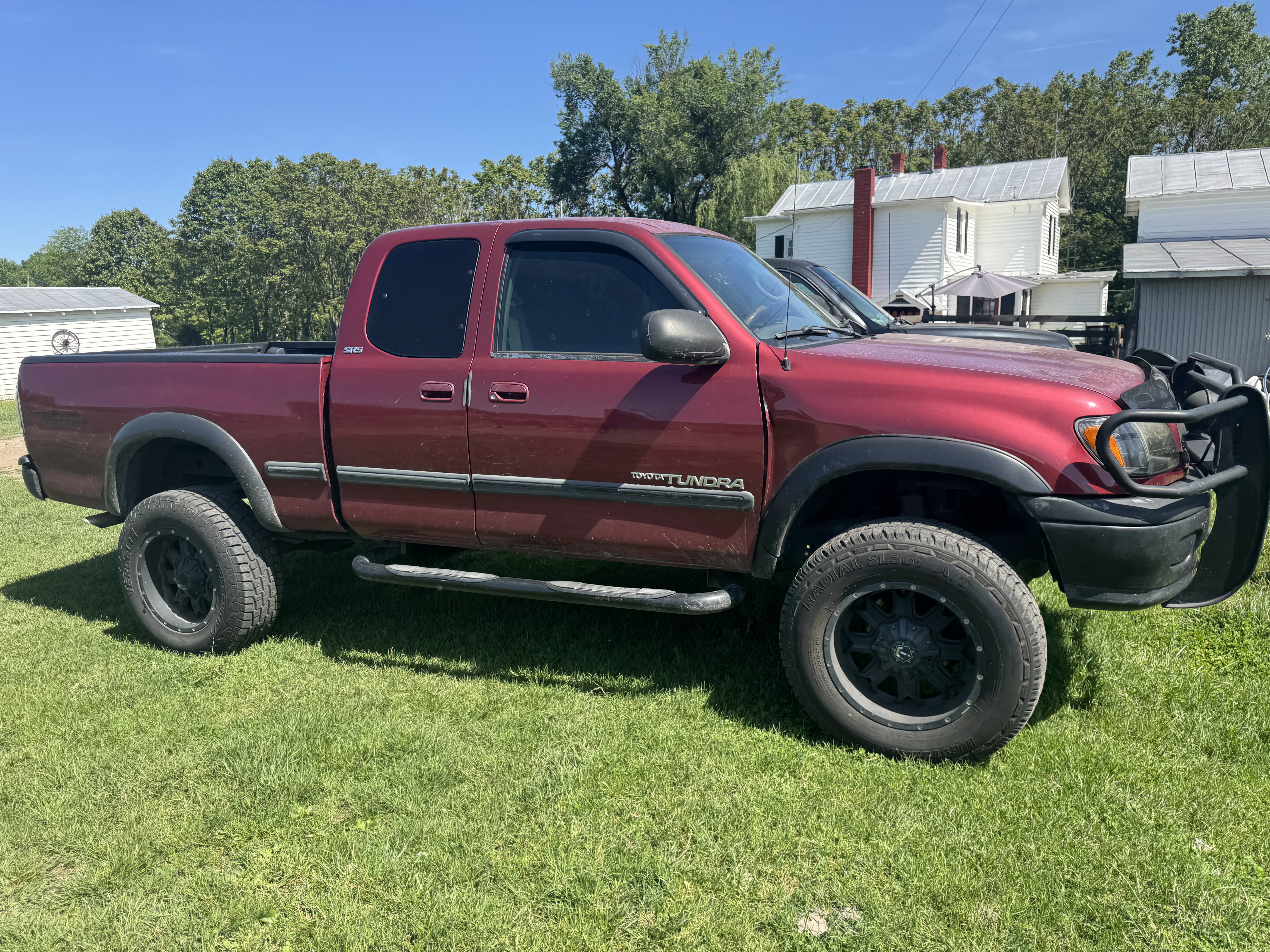 Used 2000 Toyota Tundra SR5 AWD/4WD image 2