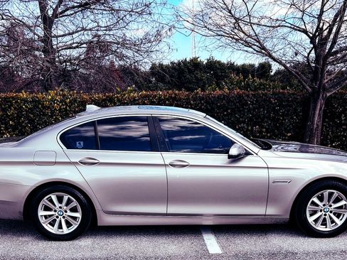 Used 2015 BMW 528i Sedan image 11