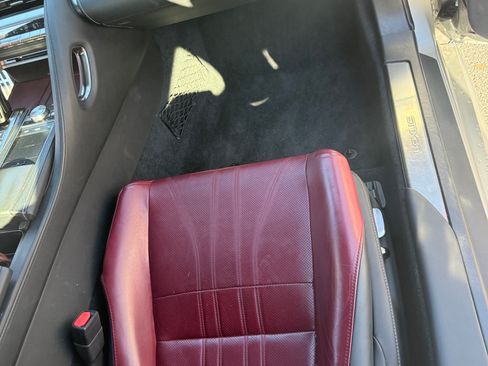 Used 2018 Lexus LC 500 Coupe w/ Touring Package image 16