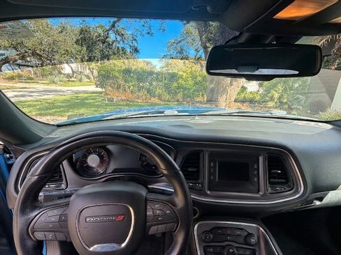 Used 2016 Dodge Challenger R/T w/ Blacktop Package image 18