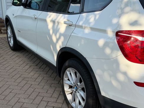 Used 2017 BMW X3 xDrive28i AWD/4WD image 6