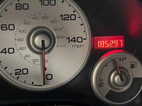Used 2004 Acura RSX FWD image 31