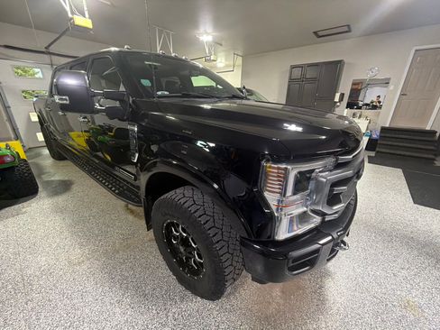 Used 2022 Ford F350 Platinum w/ Tremor Off-Road Package AWD/4WD image 12