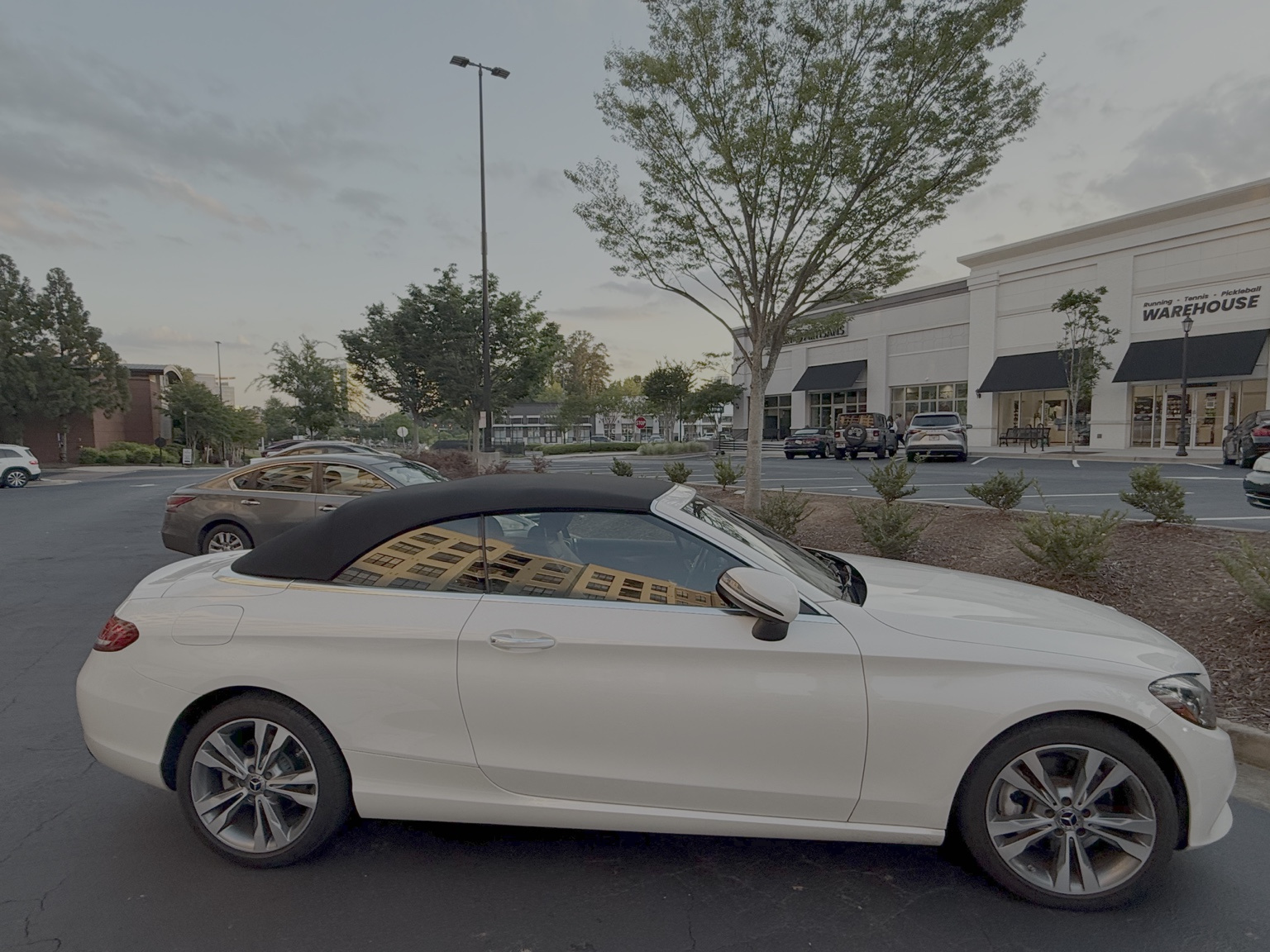 Used 2017 Mercedes-Benz C 300 4MATIC Cabriolet image 12