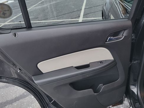 Used 2013 Chevrolet Equinox LT w/ Driver Convenience Package image 11