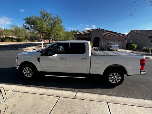 Used 2018 Ford F250 Lariat w/ Lariat Ultimate Package image 2