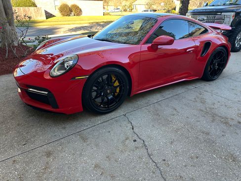 Used 2021 Porsche 911 Turbo S image 17