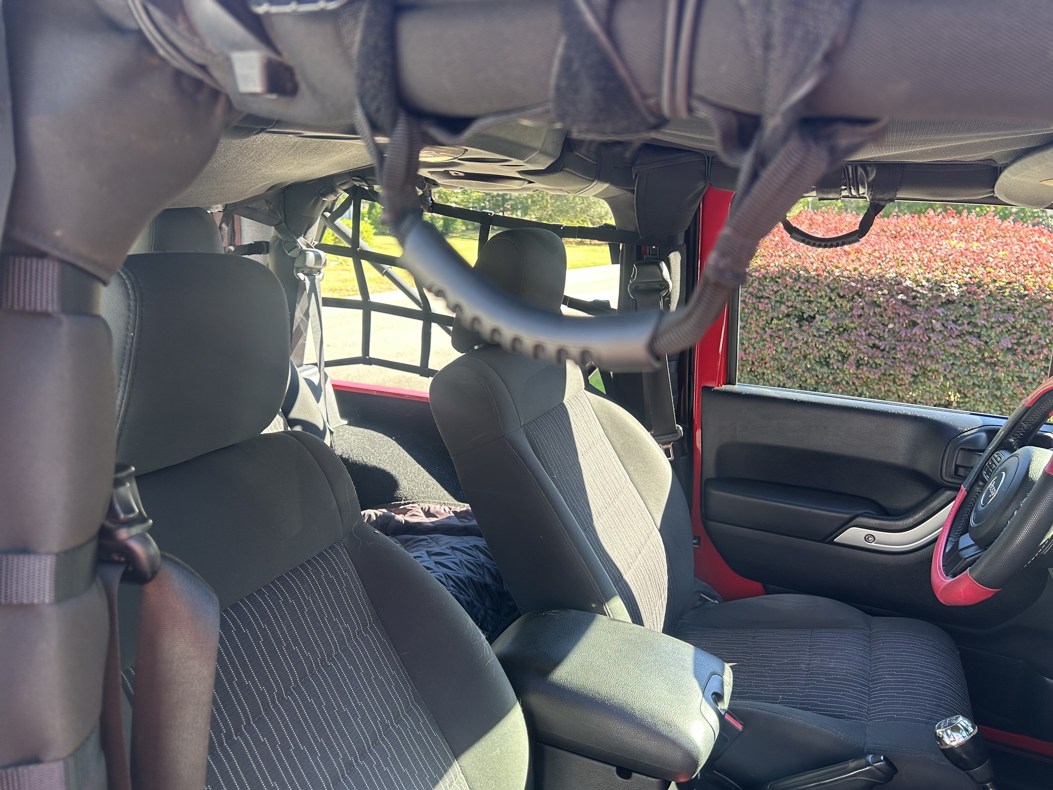 Used 2012 Jeep Wrangler Rubicon w/ PWR Convenience Group AWD/4WD image 32