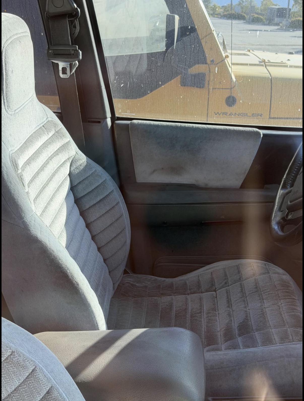 Used 1993 Jeep Grand Cherokee Laredo AWD/4WD image 6