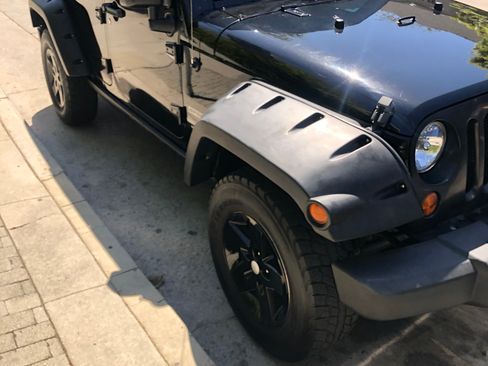 Used 2016 Jeep Wrangler Unlimited Sport w/ Quick Order Package 24S AWD/4WD image 5