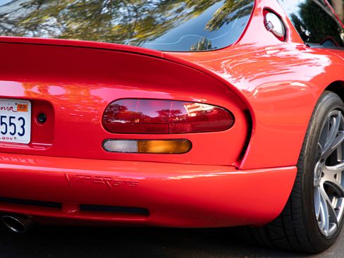 Used 2001 Dodge Viper GTS image 20