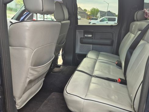 Used 2007 Lincoln Mark LT 4x4 image 1