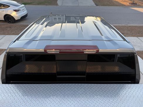 Used 2021 GMC Sierra 1500 SLT w/ SLT Premium Plus Package image 16