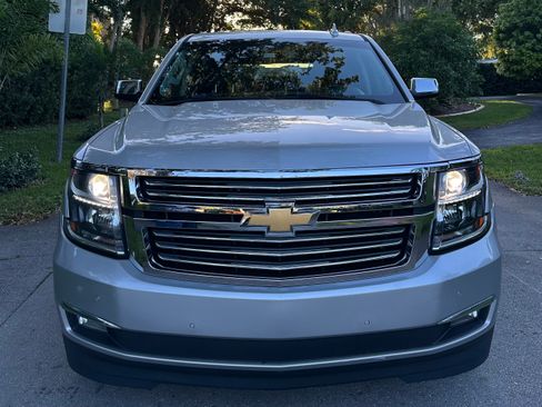 Used 2018 Chevrolet Suburban Premier image 6