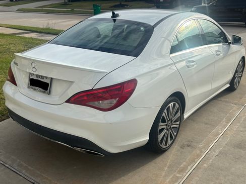 Used 2018 Mercedes-Benz CLA 250 image 5