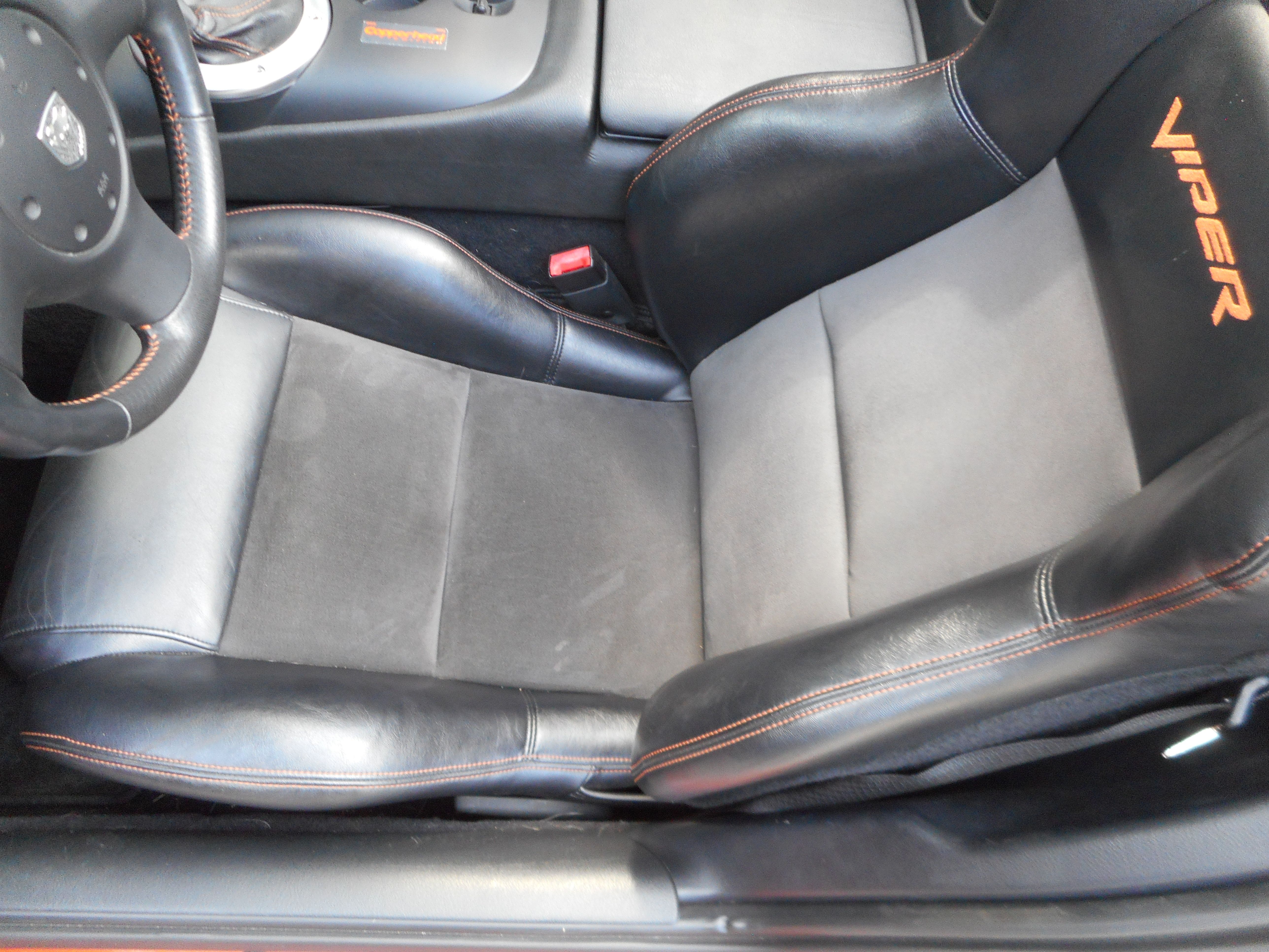 Used 2005 Dodge Viper SRT-10 w/ Copperhead Edition Group RWD image 27