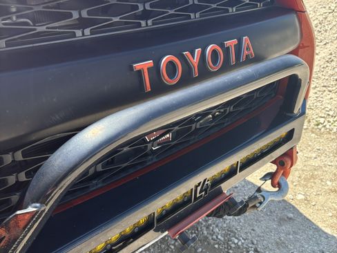 Used 2015 Toyota 4Runner TRD Pro AWD/4WD image 26