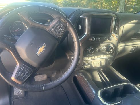 Used 2022 Chevrolet Silverado 3500 High Country w/ Snow Plow Prep/Camper Package image 16