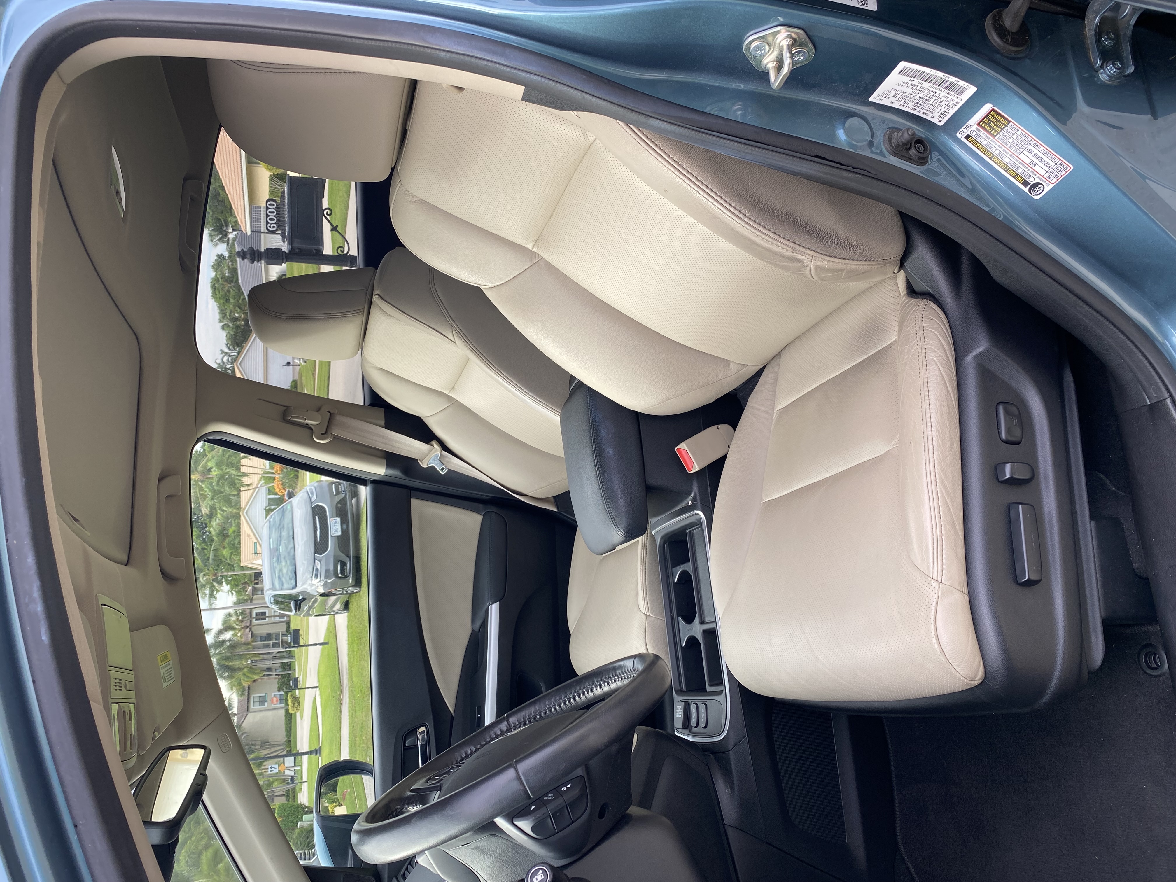 Used 2015 Honda CR-V Touring image 9