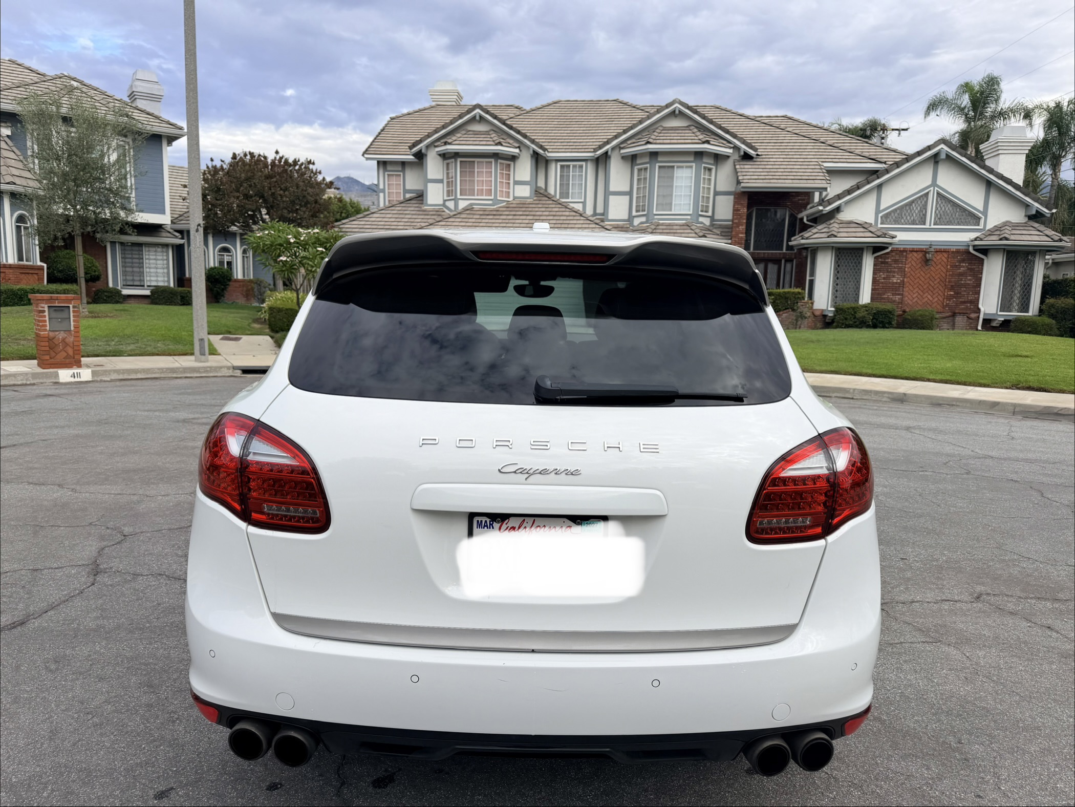 Used 2014 Porsche Cayenne AWD/4WD image 13