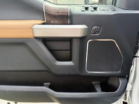 Used 2022 Ford F250 Lariat w/ Lariat Ultimate Package image 22