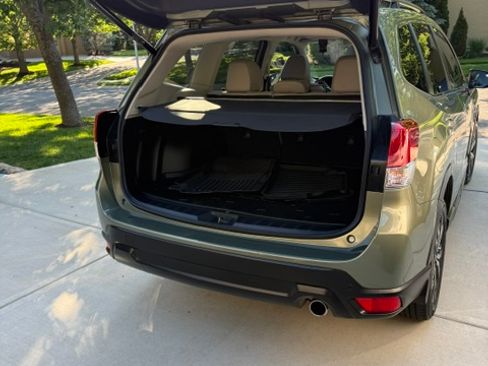 Used 2019 Subaru Forester Limited AWD/4WD image 8