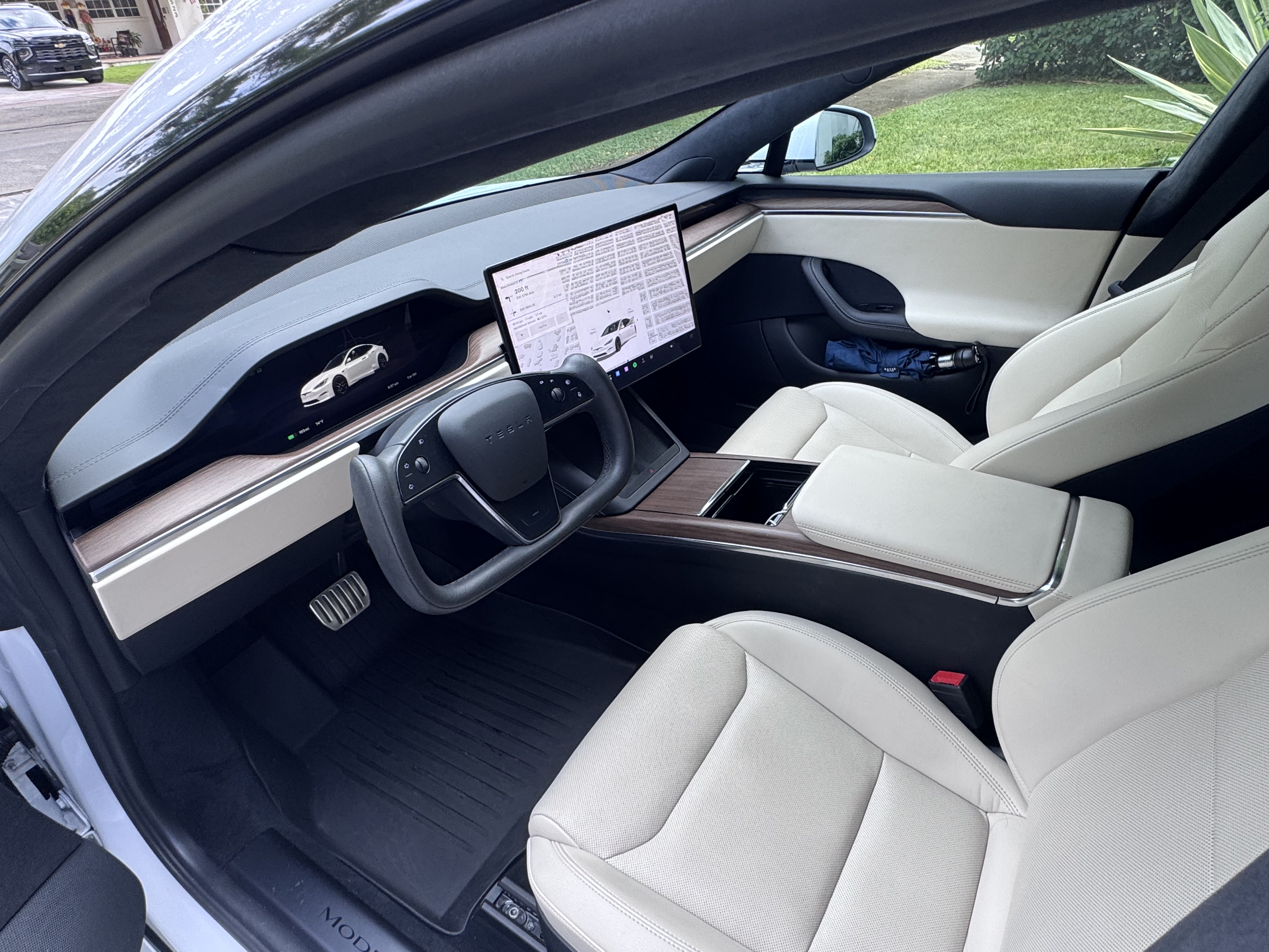 Used 2023 Tesla Model S Standard Range AWD/4WD image 9