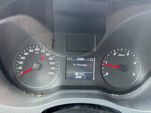 Used 2020 Mercedes-Benz Sprinter 2500 image 14