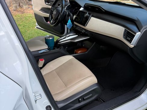 Used 2018 Honda Clarity Touring image 14