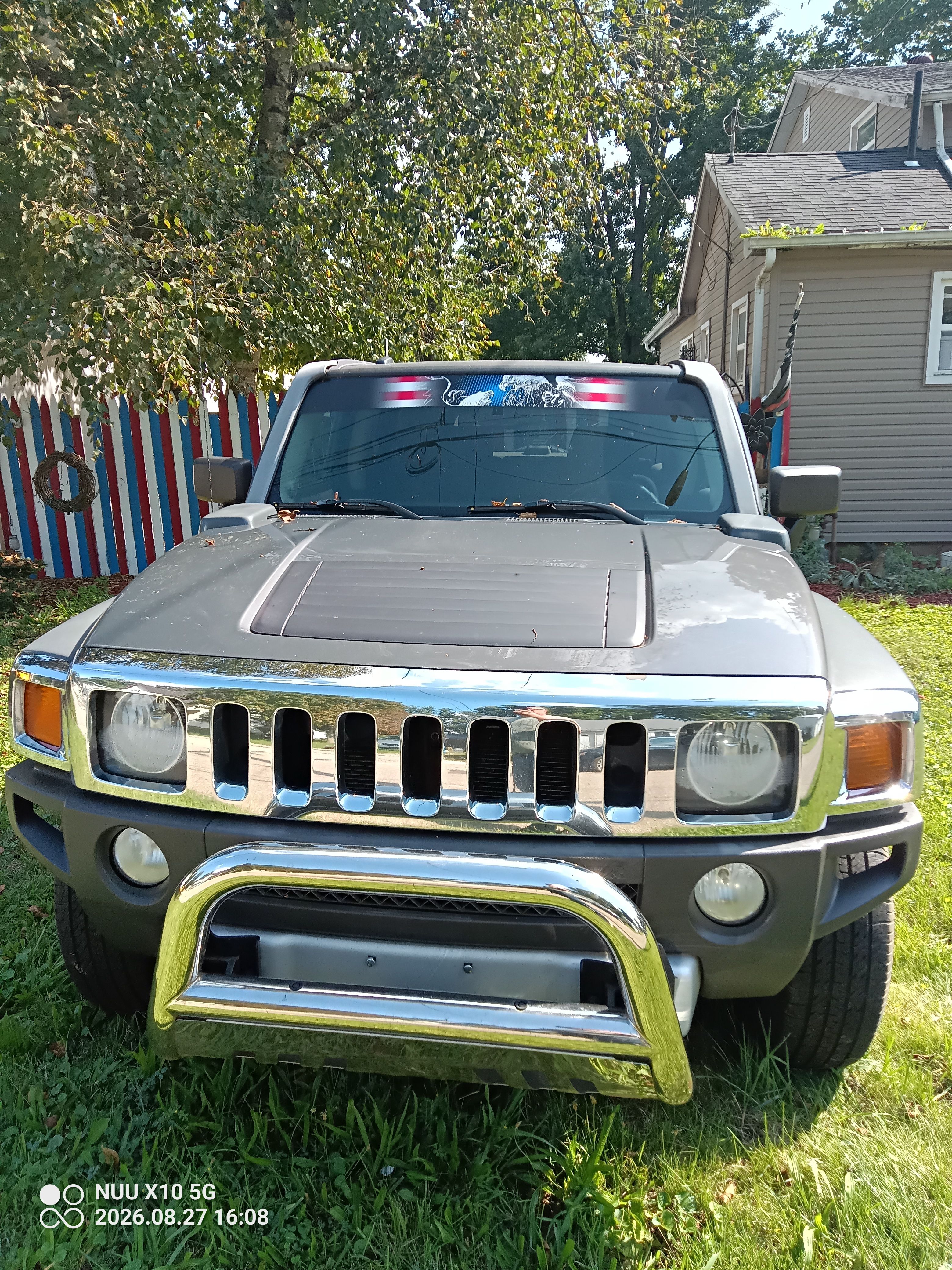 Used 2008 HUMMER H3 AWD/4WD image 1
