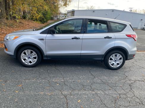 Used 2016 Ford Escape S image 13