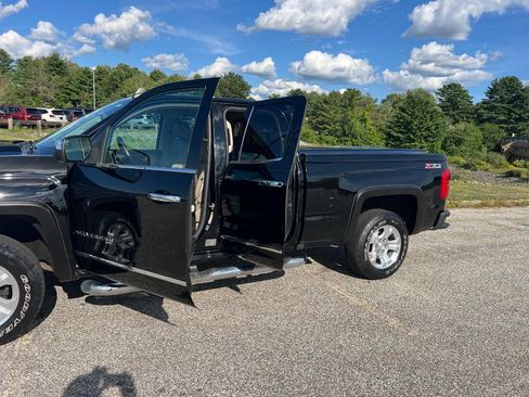 Used 2016 Chevrolet Silverado 1500 LTZ Z71 w/ LTZ Plus Package AWD/4WD image 8