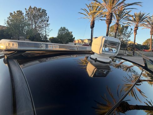 Used 2021 Toyota Tacoma TRD Sport w/ Technology Package image 11