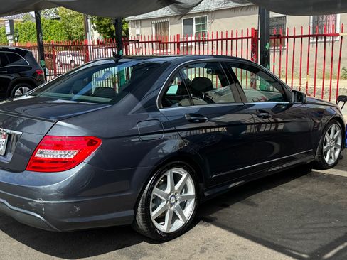 Used 2013 Mercedes-Benz C 250 Sedan image 13