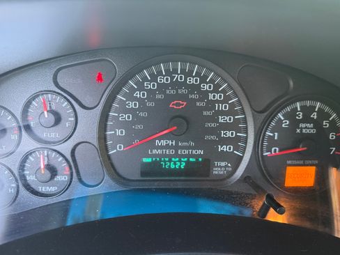 Used 2002 Chevrolet Monte Carlo SS w/ High Sport Appearance Pkg FWD image 9