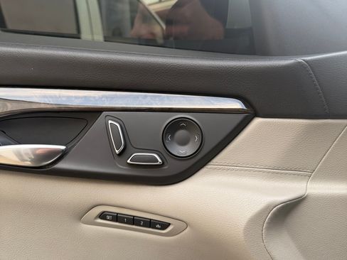 Used 2016 Cadillac CT6 Luxury image 19