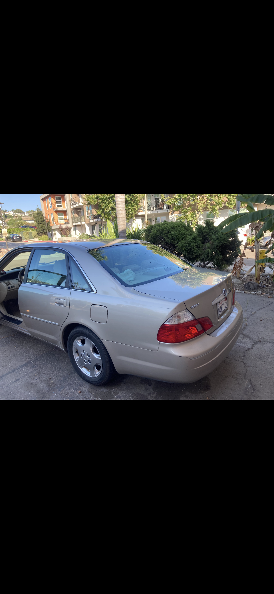 Used 2004 Toyota Avalon XLS FWD image 8